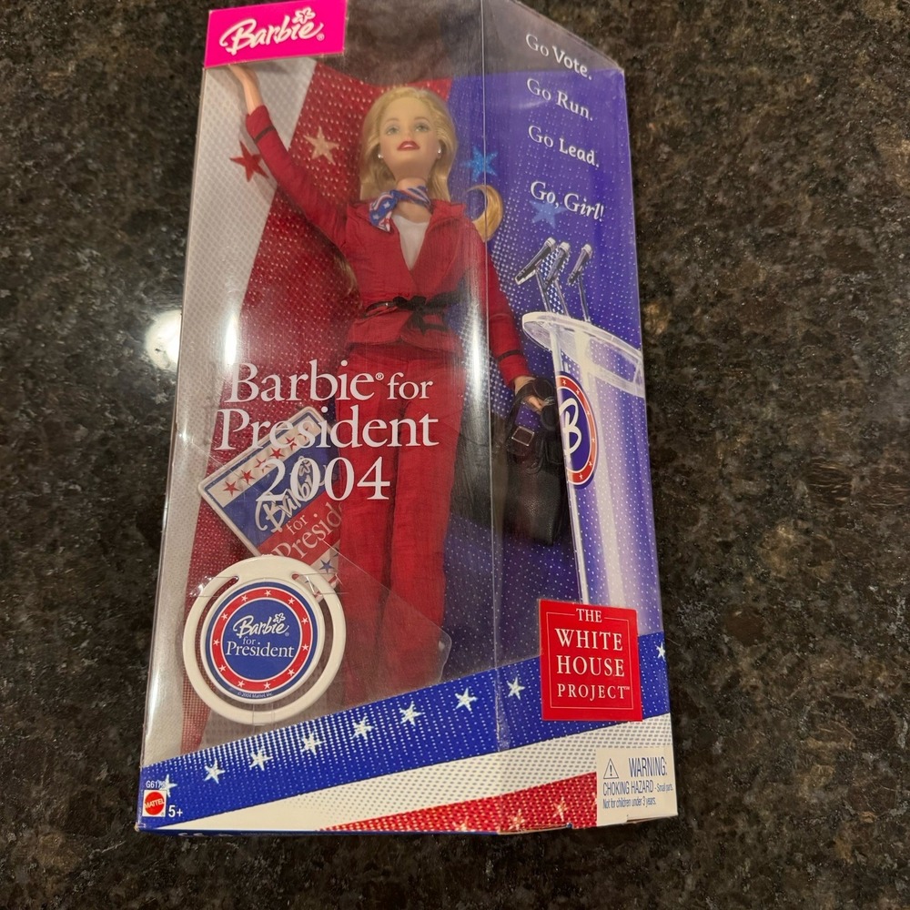 2004 Mattel BARBIE FOR PRESIDENT ~ The White House Project NEW Damaged Box